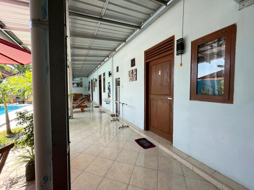 Capital O 92615 Villa Utama D'Alas Purwo Ringinpintu Exterior foto